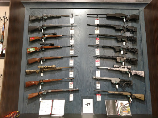 Outdoor Sports Store «Field & Stream», reviews and photos, 870 Walt Whitman Rd Ste B, Melville, NY 11747, USA