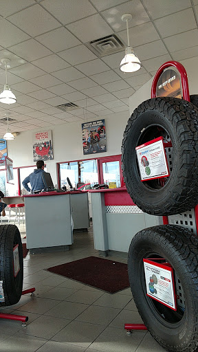 Tire Shop «Discount Tire Store - Ypsilanti, MI», reviews and photos, 3780 Carpenter Rd, Ypsilanti, MI 48197, USA