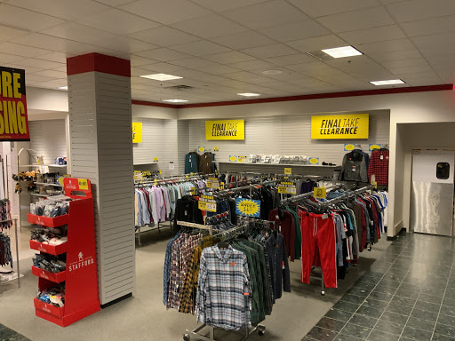 Department Store «JCPenney», reviews and photos, 200 Beaver Valley Mall Blvd, Monaca, PA 15061, USA