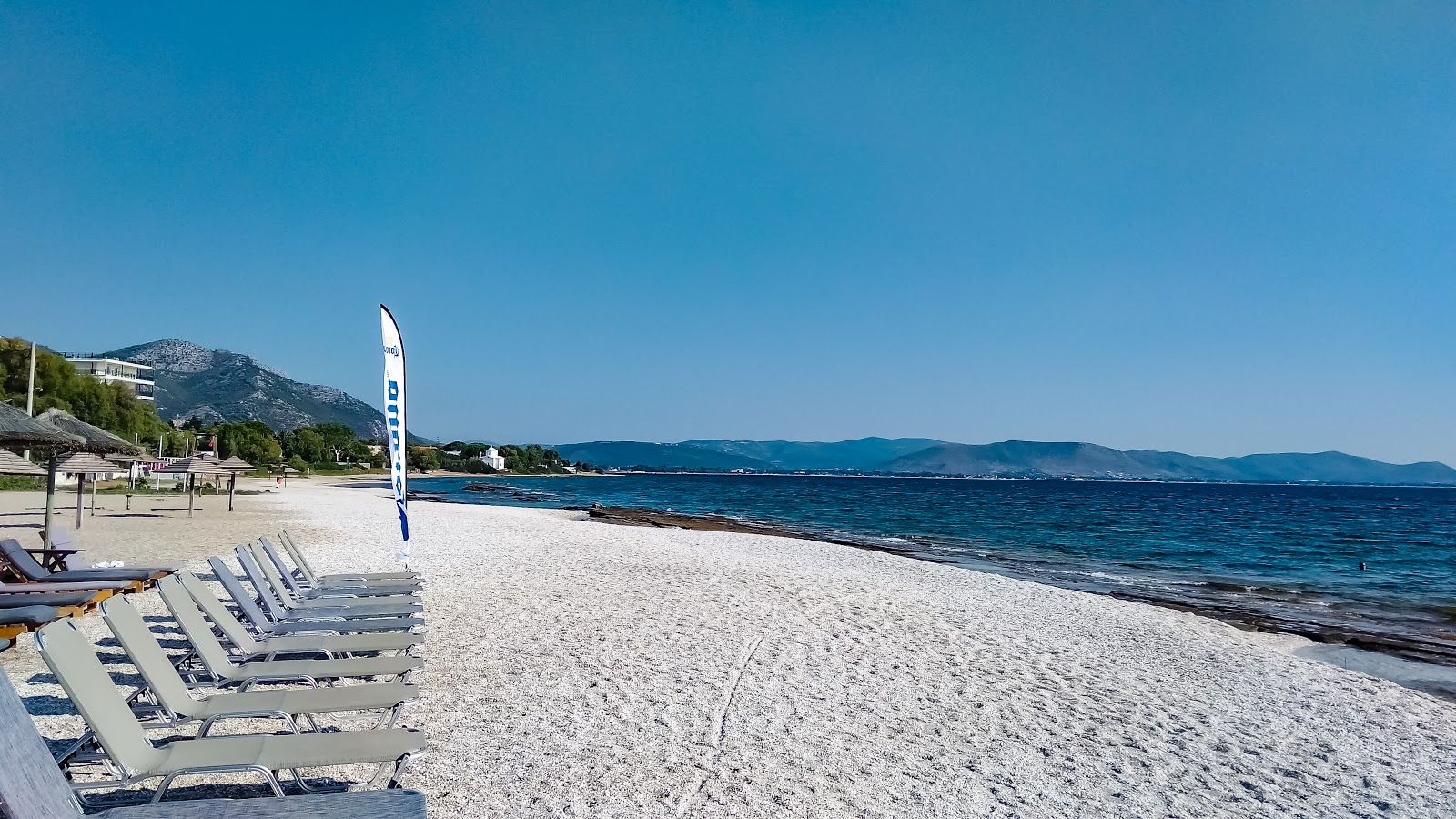 Photo de Paralia Zoumperi - endroit populaire parmi les connaisseurs de la détente