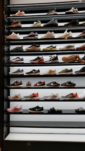 Shoe Store «Shoe Palace», reviews and photos, 865 Market St C35, San Francisco, CA 94103, USA