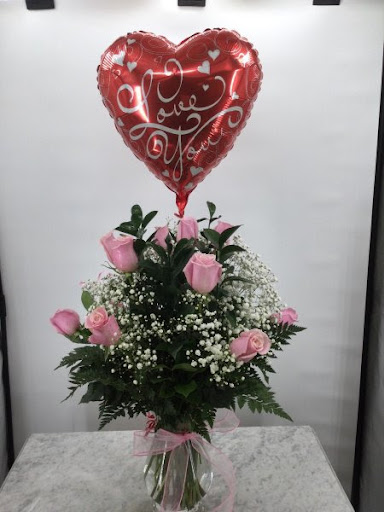 Florist «Moravian Florist», reviews and photos, 2286 Richmond Rd, Staten Island, NY 10306, USA