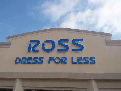 Clothing Store «Ross Dress for Less», reviews and photos, 2660 N Josey Ln, Carrollton, TX 75007, USA