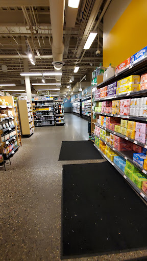 Grocery Store «Seward Community Co-op - Friendship Store», reviews and photos, 317 E 38th St, Minneapolis, MN 55409, USA