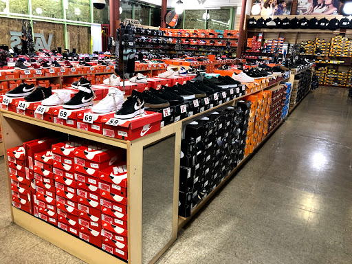 Shoe Store «Shoe City - Anaheim», reviews and photos, 101 E Ball Rd, Anaheim, CA 92805, USA