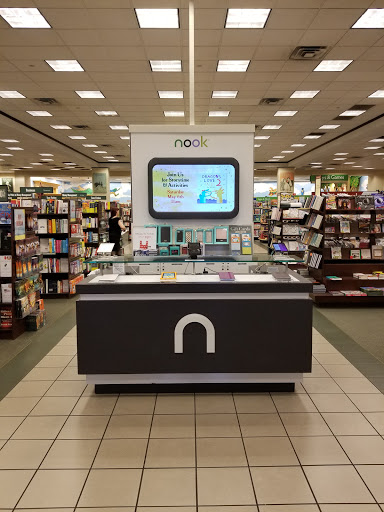 Book Store «Barnes & Noble», reviews and photos, 19401 Alderwood Mall Pkwy, Lynnwood, WA 98036, USA