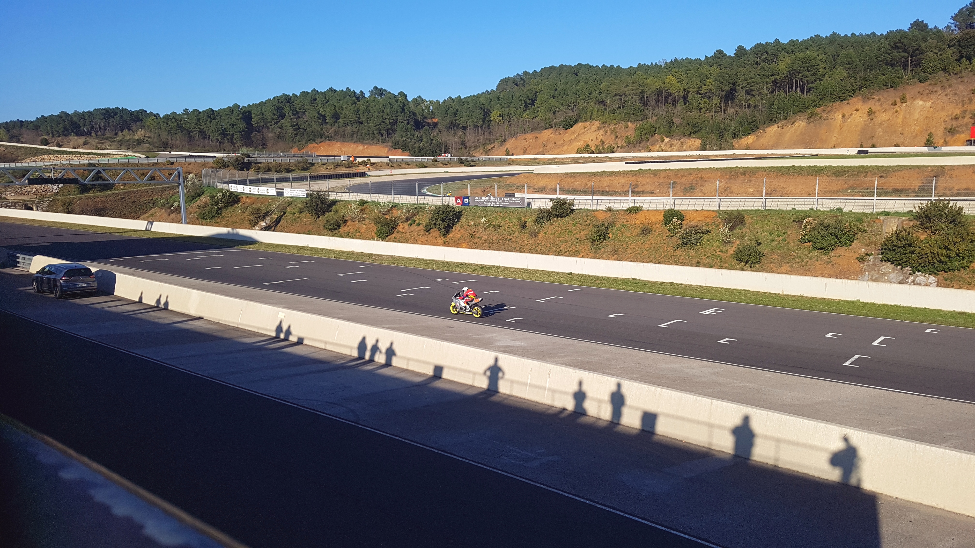 Photo n° 5 de l'avis de antho974. fait le 08/05/2019 à 07:52