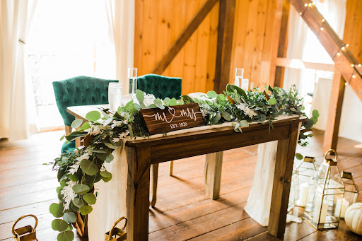 Florist «Floral Designs of Mount Joy», reviews and photos, 102 E Main St, Mount Joy, PA 17552, USA