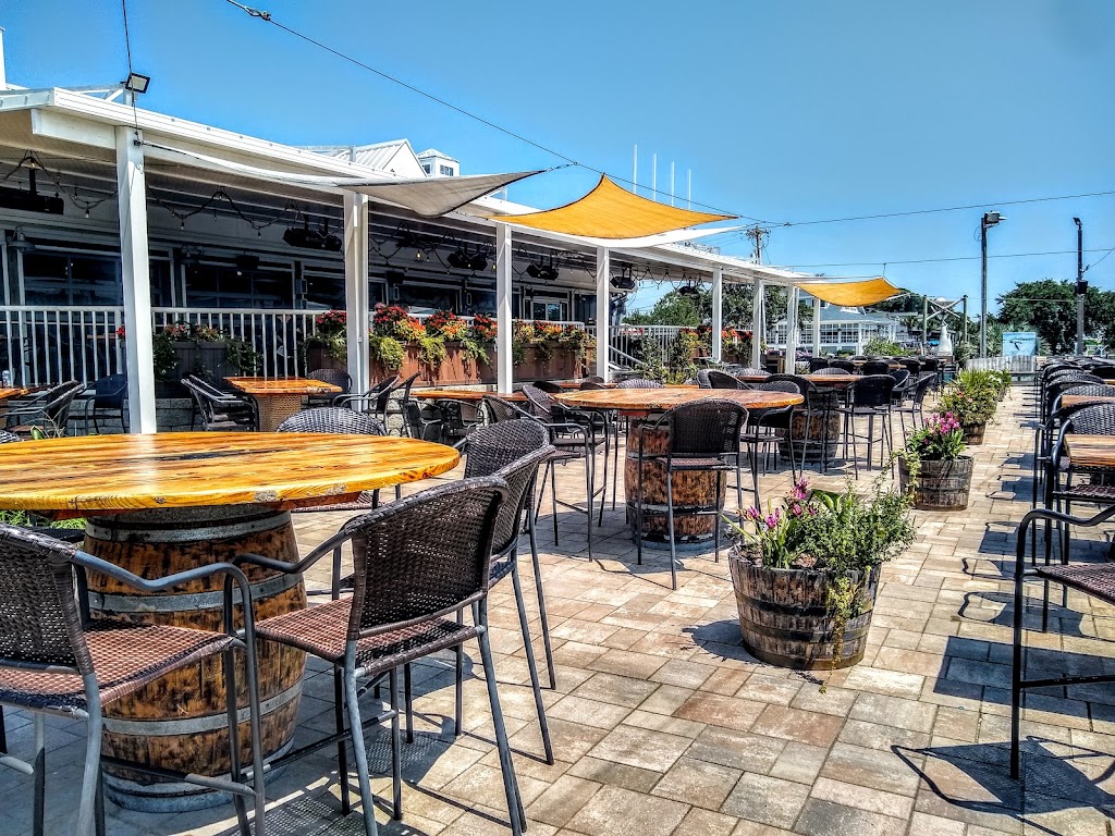 Neptune Bistro & Raw Bar 29576