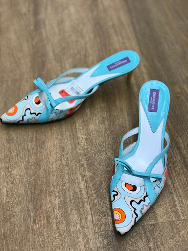 Thrift Store «Arcs Value Village Thrift Store & Donation Center», reviews and photos