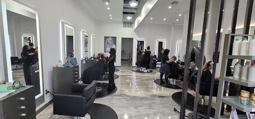 Beauty Salon «K Charles & Co Bulverde», reviews and photos, 20630 TX-46, Spring Branch, TX 78070, USA