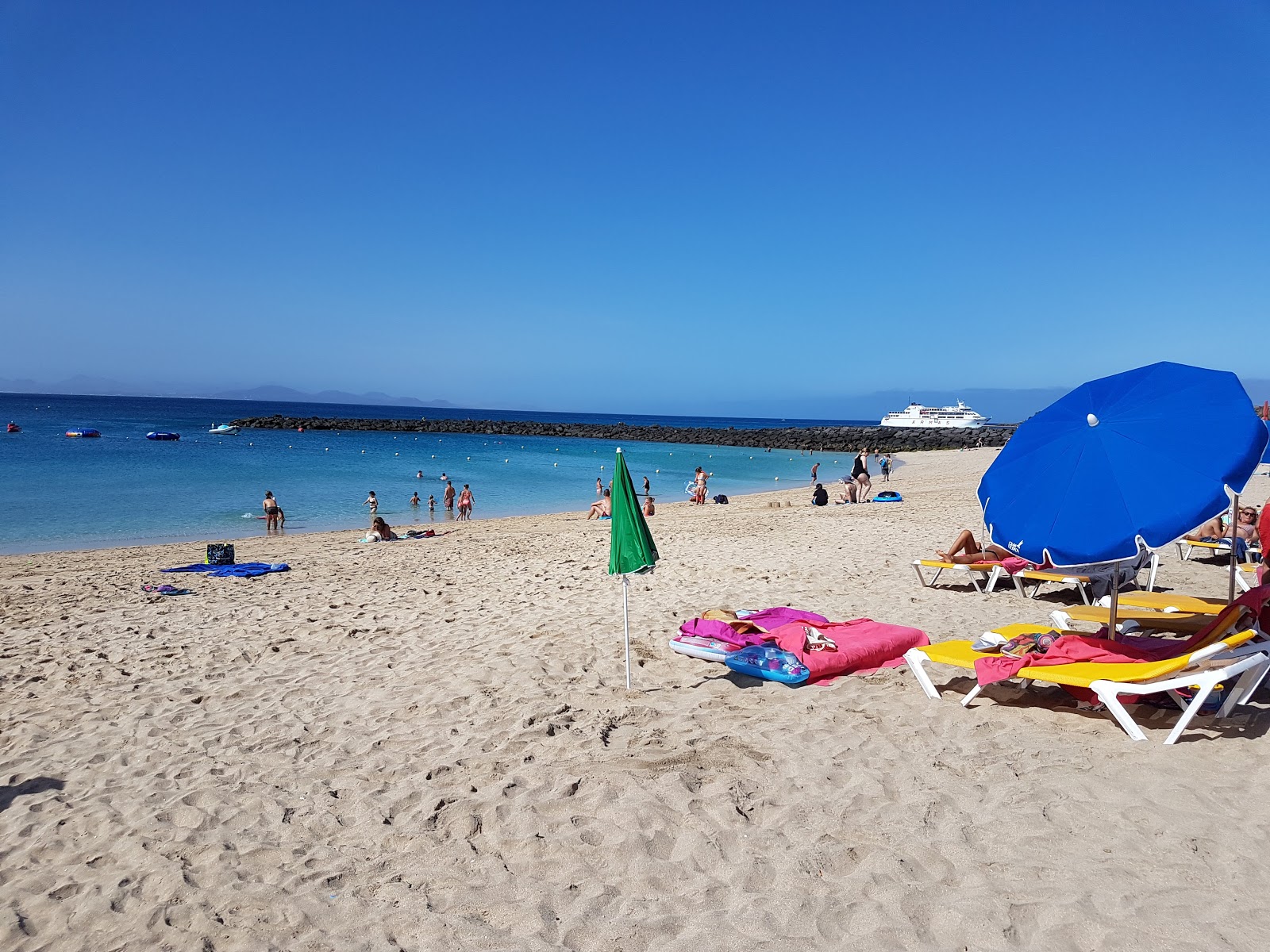 Dorada Plajı'in fotoğrafı ve yerleşim