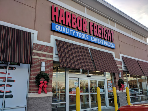 Hardware Store «Harbor Freight Tools», reviews and photos, 4250 McKinley Pkwy, Hamburg, NY 14075, USA