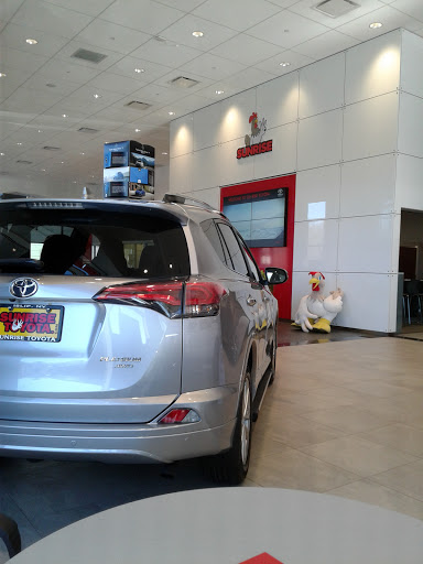 Toyota Dealer «Sunrise Toyota», reviews and photos, 3984 Sunrise Hwy, Oakdale, NY 11769, USA