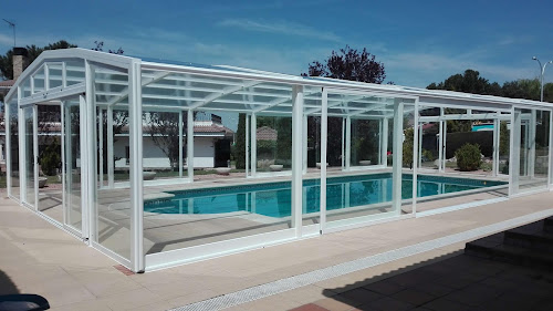 Magasin de matériel pour piscines Solutions Pools And Homes Melun