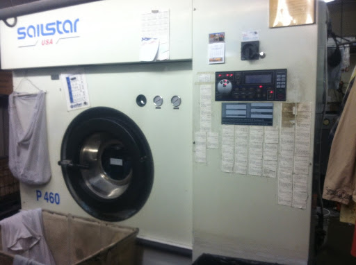 Dry Cleaner «Carwood dry Cleaners», reviews and photos, 4160 Woodruff Ave, Lakewood, CA 90713, USA