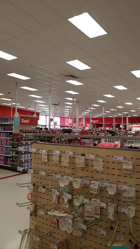 Department Store «Target», reviews and photos, 701 Rio Rancho Rd, Pomona, CA 91766, USA