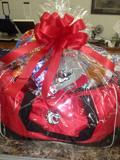 Embroidery Shop «Sasser Specialties», reviews and photos, 329 W 7th St, Hanford, CA 93230, USA