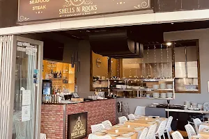 Shells N Rocks Restaurant and Bar image