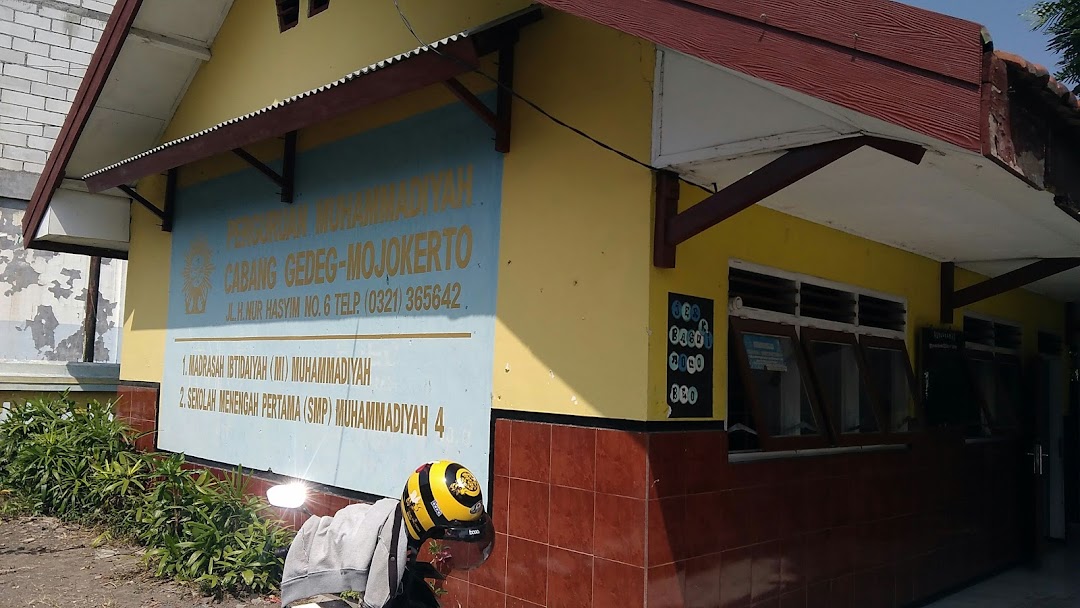 SMP Muhammadiyah 4 Mojokerto