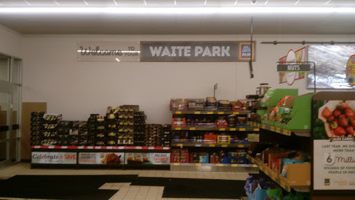 Supermarket «ALDI», reviews and photos, 256 2nd St S, Waite Park, MN 56387, USA