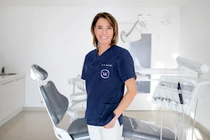 Zahnarzt - Zahnärztin Dr. Stefanie Walter image