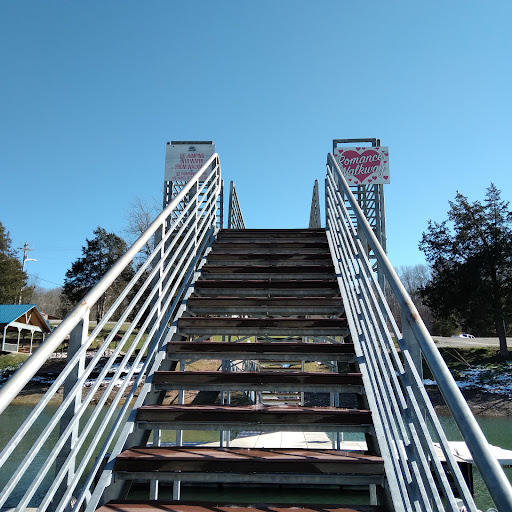Marina «Mitchell Creek Marina», reviews and photos, 1260 Livingston Boat Dock Rd, Allons, TN 38541, USA