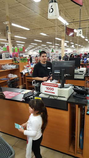 Clothing Store «Burlington Coat Factory», reviews and photos, 6900 Chestnut St, Gilroy, CA 95020, USA