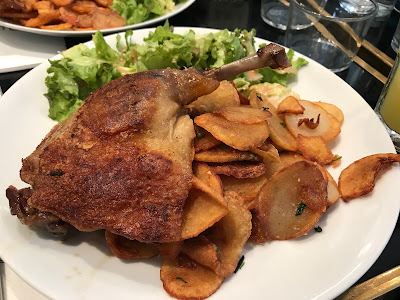 Au Vieux Colombier à Paris