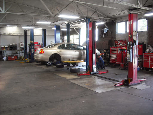 Auto Repair Shop «McGarrity & Moser Auto Repair», reviews and photos, 625 West Chester Pike, Havertown, PA 19083, USA