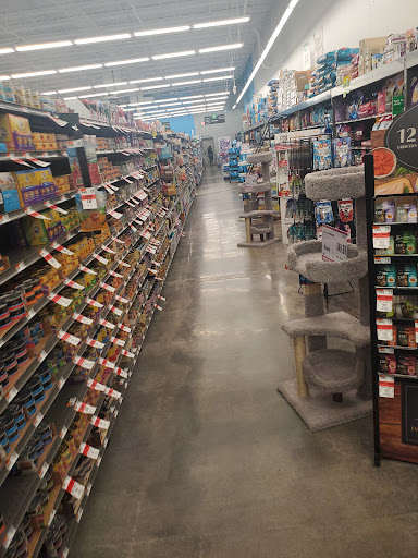 Pet Supply Store «Pet Supplies Plus», reviews and photos, 3240 S Cobb Dr SE #750, Smyrna, GA 30080, USA