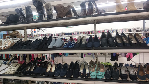 Thrift Store «Value Village Thrift Store», reviews and photos, 4451 Central Ave, Charlotte, NC 28205, USA