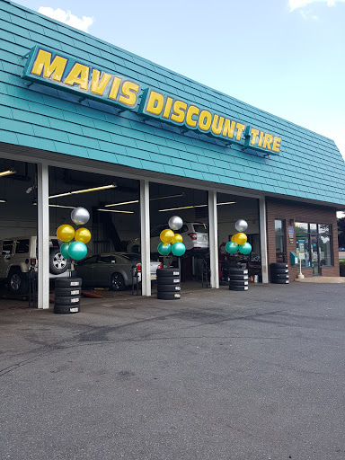 Tire Shop «Mavis Discount Tire», reviews and photos, 7720 Main St, Fogelsville, PA 18051, USA