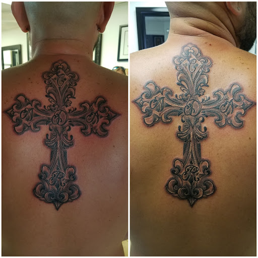 Tattoo Shop «magnum opus tattoo company», reviews and photos, 1817 Padre Blvd #4, South Padre Island, TX 78597, USA