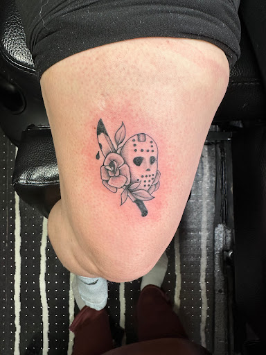 Explore tattoo ideas hombre brazo, creative tattoo ideas in Renton, available at Rum Thai Tattoo