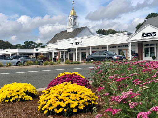 Shopping Mall «Longmeadow Shops», reviews and photos, 666 Bliss Rd # 2, Longmeadow, MA 01106, USA