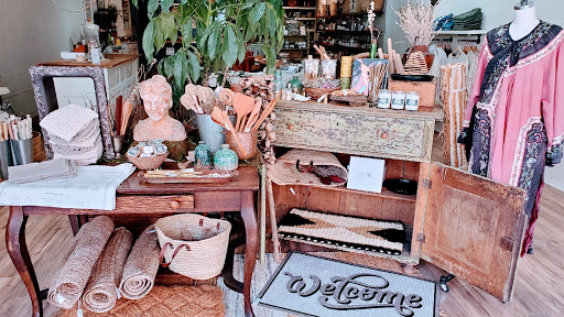 Grocery Store «Ettiene Market», reviews and photos, 115 W Louisiana St, McKinney, TX 75069, USA