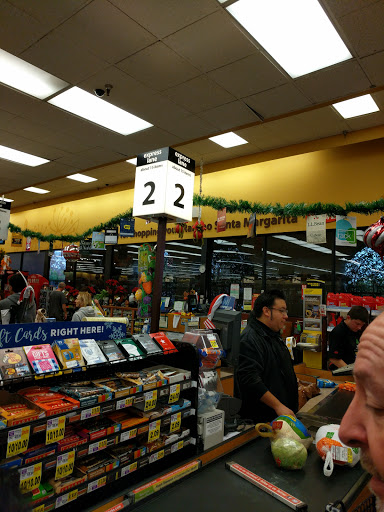 Grocery Store «Ralphs Fresh Fare», reviews and photos, 31481 Santa Margarita Pkwy, Rancho Santa Margarita, CA 92688, USA