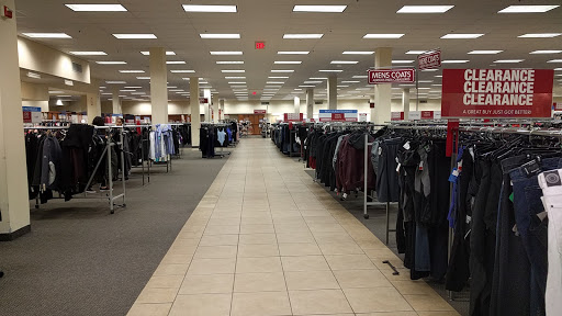 Clothing Store «Burlington Coat Factory», reviews and photos, 74 Broad St, Stamford, CT 06901, USA