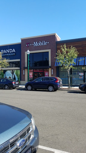 Cell Phone Store «T-Mobile», reviews and photos, 2630 5th St #3, Alameda, CA 94501, USA
