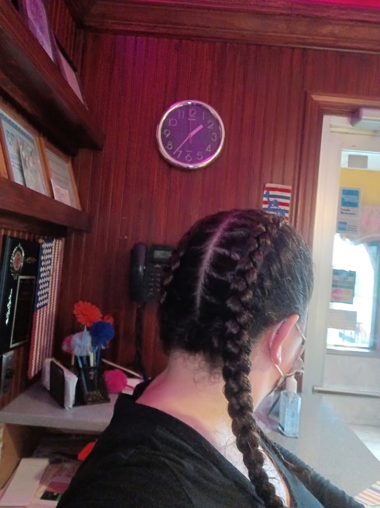 Teri's Family Hair Salon 08020