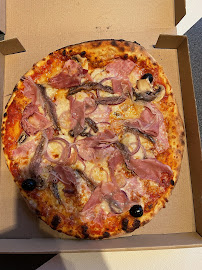 Pepperoni du Pizzas à emporter Kiosque à Pizzas Ingwiller - n°2