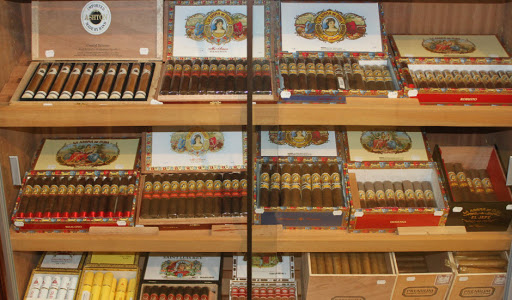 Tobacco Shop «Tobacco Express», reviews and photos, 333 Naamans Rd # 19, Claymont, DE 19703, USA