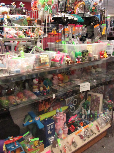 Toy Store «Toy Fusion», reviews and photos, 2230 Arden Way Ste A, Sacramento, CA 95825, USA