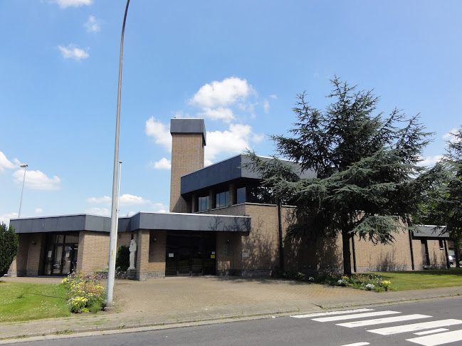 Heilige Familiekerk - Kerk