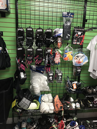 Sporting Goods Store «Play It Again Sports», reviews and photos, 35181 US Hwy 19 N, Palm Harbor, FL 34684, USA