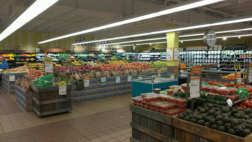 Grocery Store «Whole Foods Market», reviews and photos, 3540 Wade Ave, Raleigh, NC 27607, USA