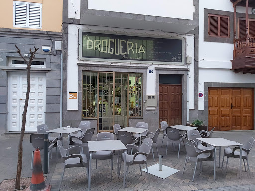 Bar La Droguería en Moya