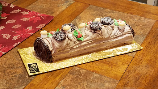 Pastry Shop «Servatii Pastry Shop Crestview Hills», reviews and photos, 2941 Dixie Hwy, Crestview Hills, KY 41017, USA