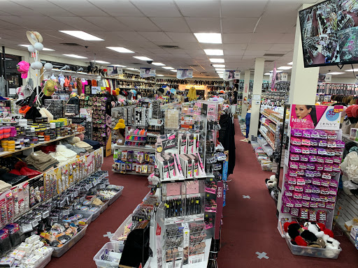 Cosmetics Store «Lee Beauty Supply», reviews and photos, 16724 15 Mile Rd, Fraser, MI 48026, USA